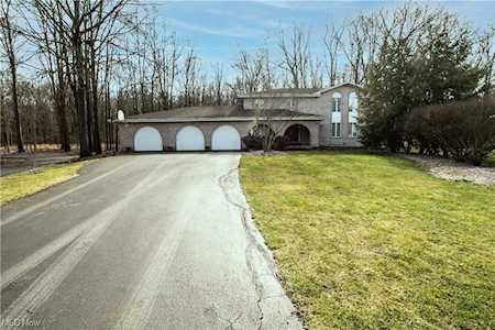 7630 Jaguar Place Youngstown, OH 44512