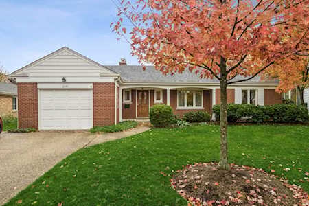 2135 Prairie St Glenview, IL 60025