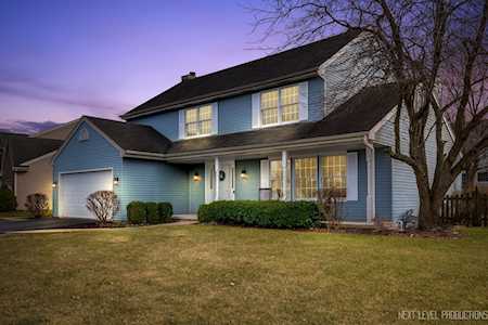 2015 Fairfax Rd St. Charles, IL 60174