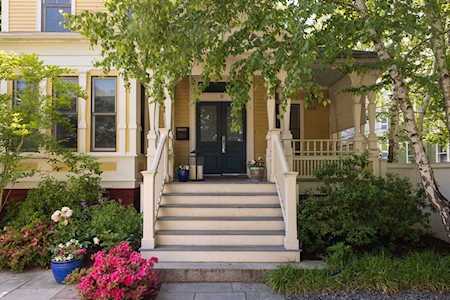 19 Highland Avenue #19 Cambridge, MA 02139