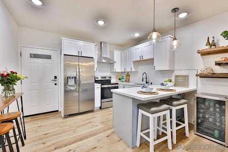 4368 Temecula St #301 San Diego, CA 92107