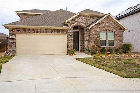 1805 Crimson Blossom Court Wylie, TX 75098