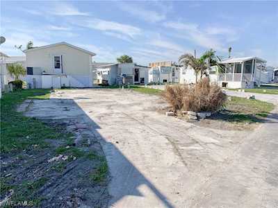 19681 Summerlin Rd Fort Myers, FL 33908 #93F