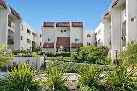 6330 Genesee Ave. #119 San Diego, CA 92122