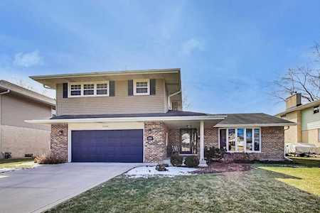 3309 Central Rd Rolling Meadows, IL 60008