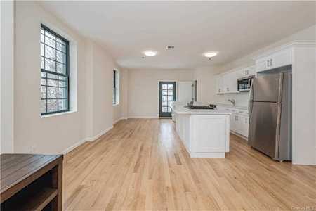 325 Highland Avenue #303 Mount Vernon, NY 10553