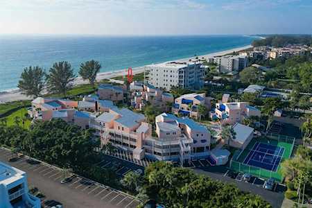 4725 Gulf of Mexico Dr #202 Longboat Key, FL 34228