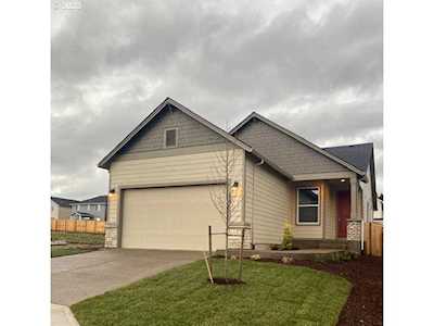 212 W 17th ST Lafayette, OR 97127