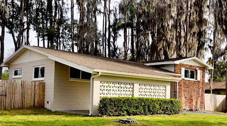 19207 Alice CIRCLE Lutz, FL 33558
