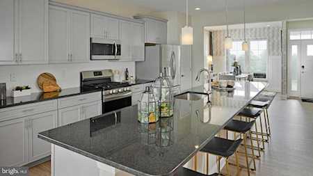 12111 American Chestnut Rd Bowie, MD 20720