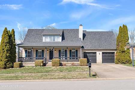 11001 Shady Hollow Dr Louisville, KY 40241