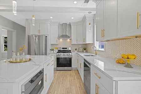 20 Benjamin Rd #20 Belmont, MA 02478
