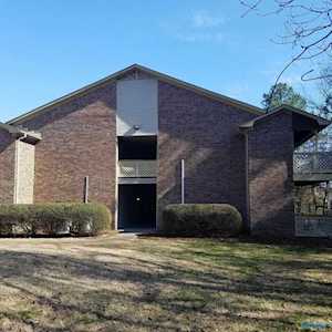 5099 Seven Pine Circle Huntsville, AL 35816