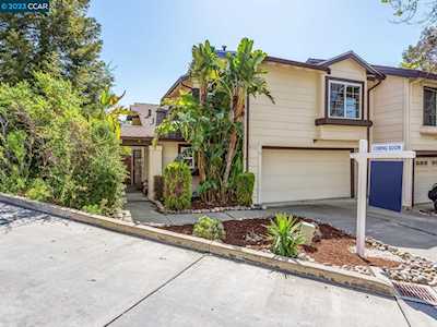 2218 Southwest Ct Martinez, CA 94553