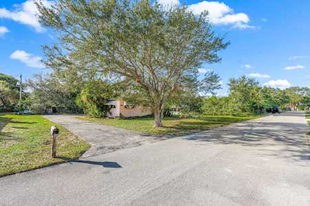932 Pompano Drive Jupiter, FL 33458