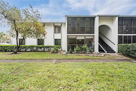 1290 Pine Ridge CIRCLE E #G1 Tarpon Springs, FL 34688