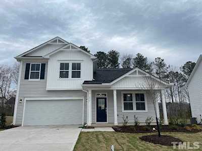 274 Mallard Loop Drive Clayton, NC 27527