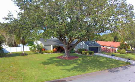 1209 Cypress POINT E Winter Haven, FL 33884