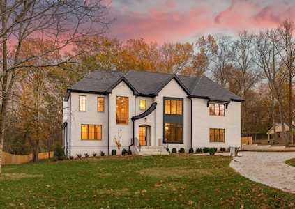 784 Brook Hollow Rd Nashville, TN 37205