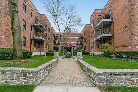 953 W Boston Post Rd #1S Mamaroneck, NY 10543