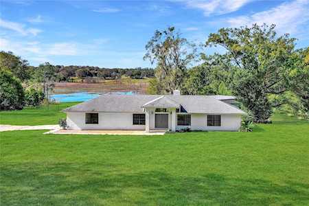 30135 Rainey Rd Sorrento, FL 32776