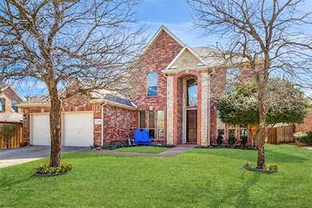 4204 Creek Bend Court Corinth, TX 76208