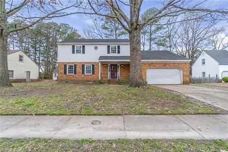 577 Sterling Rd Virginia Beach, VA 23464
