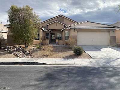 105 Elks Peak Ave North Las Vegas, NV 89084