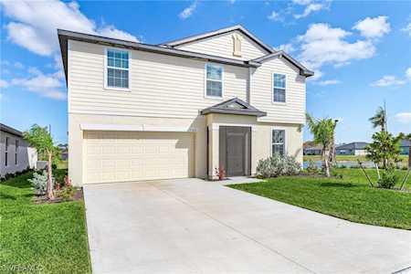 17120 Parma Ct North Fort Myers, FL 33917