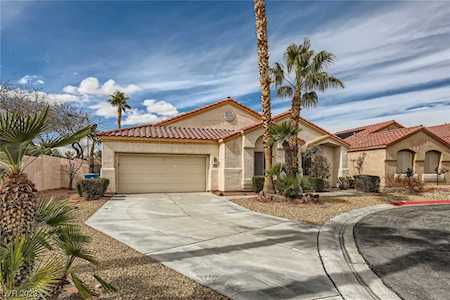 1601 Wolf Canyon Ct Las Vegas, NV 89128