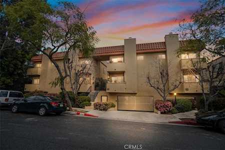 1040 N Gardner St #3 West Hollywood, CA 90046