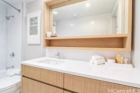 1388 Kapiolani Boulevard #3510 Honolulu, HI 96814