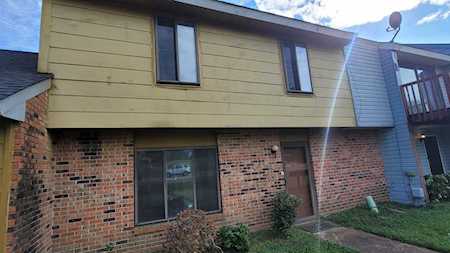 2112 Seven Oaks Dr Memphis, TN 38116