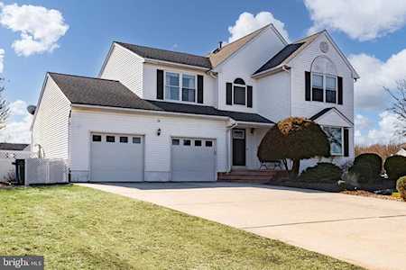 11 David Ct Bordentown, NJ 08505