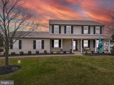 180 Oliphants Mill Rd Swedesboro, NJ 08085