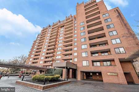111 Hamlet Hill Rd #807 Baltimore, MD 21210