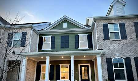524 Tobias St. Gallatin, TN 37066