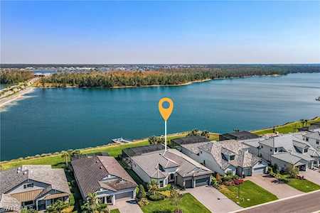 19009 Aqua Shore Dr Fort Myers, FL 33913