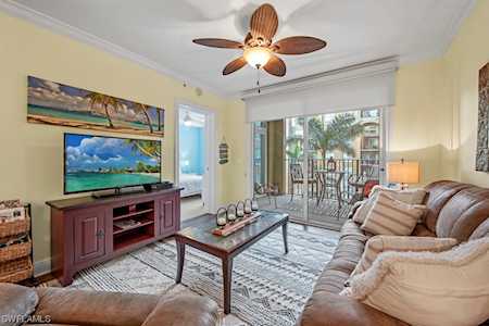 2825 Palm Beach Blvd #406 Fort Myers, FL 33916