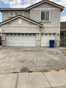 1984 Valenzuela Court Manteca, CA 95336