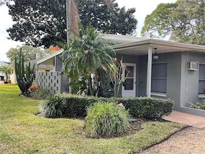2349 Granada CIRCLE W St. Petersburg, FL 33712