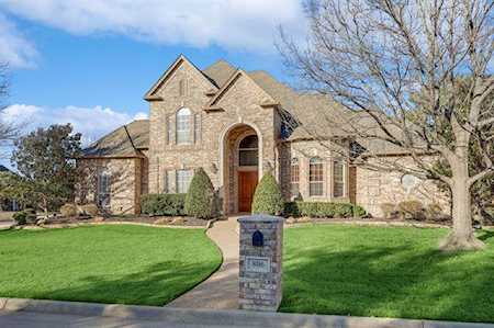 806 Princeton Court Southlake, TX 76092