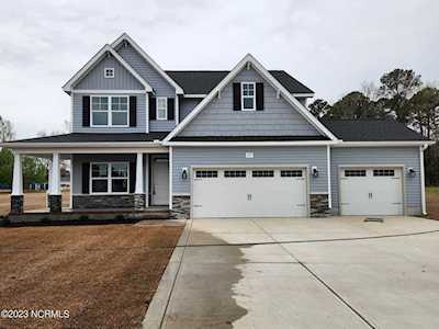 937 Appaloosa Trail Grimesland, NC 27837