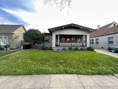 1044 W Harding Way Stockton, CA 95203