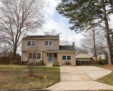 2625 Autumn Circle Newport News, VA 23606