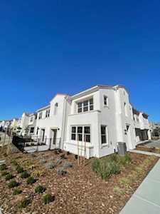 5301 E Commerce Way #33103 Sacramento, CA 95835