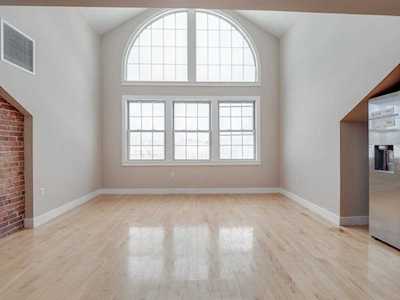 88 Franklin St #302 Lynn, MA 01902