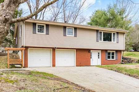 156 Bridle Path Lane Granville, OH 43023