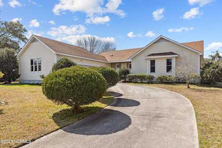 202 Knox Drive Morehead City, NC 28557