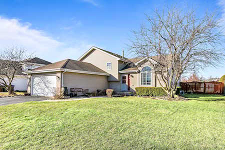 179 W Otto Dr New Lenox, IL 60451